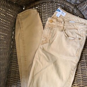 Old navy rockstar skinny khakis